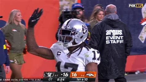 Davante Adams taunts Broncos fans after catching winning TD in OT