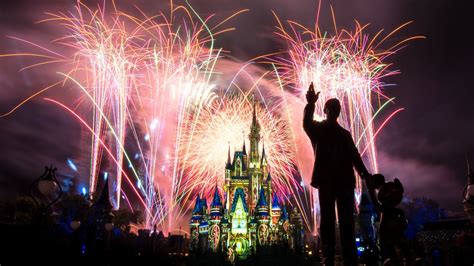 Magic Kingdom Fireworks Dessert Parties: Seats & Sweets | Walt Disney ...