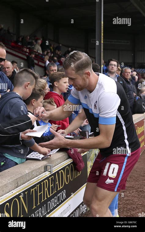 Kevin Van Veen Hi Res Stock Photography And Images Alamy