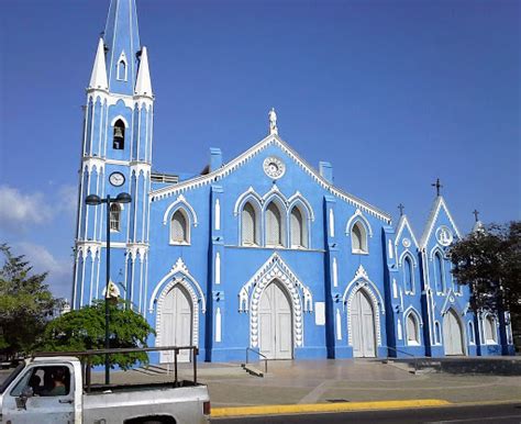 Iglesia De Santa Barbara Maracaibo DestiMap Destinations On Map