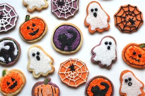 Halloween Biscuits - Afternoon Crumbs