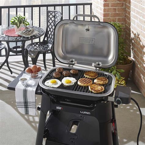 Weber Griddle Lumin Compact Electric Barbecue