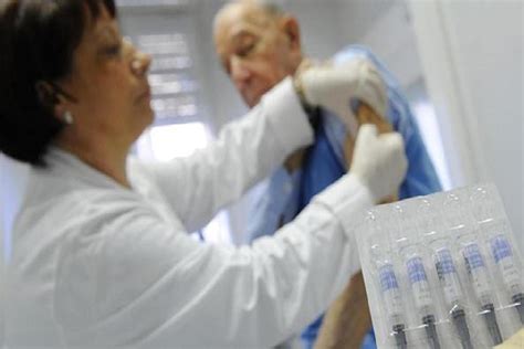 Vaccino influenza in Lombardia campagna partirà il 19 ottobre e la