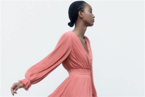 10 vestidos de invitada de boda de otoño invierno de Zara muy bonitos y