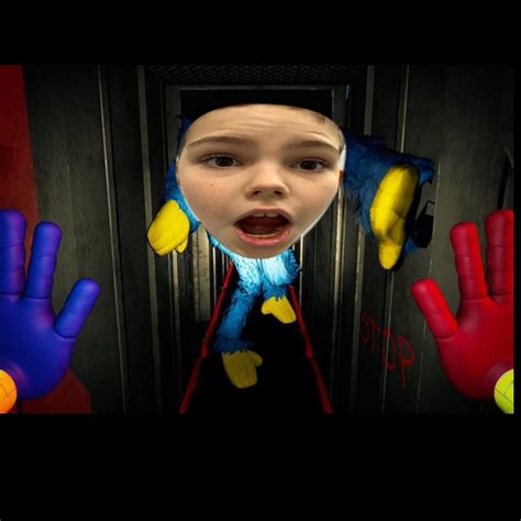 Создать мем "скари вари забытая игрушка poppy p, poppy playtime poppy ...