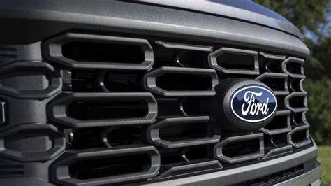 Ford Blue Oval Logo Has Changed as F-150 Debuts a Simpler Version