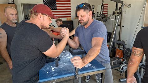 Armwrestling Sparring Louis Barrera Vs Wild Bill Bishop Youtube