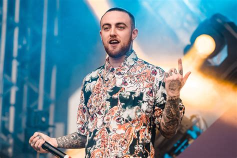 Mac Miller Fans Celebrate 2011 Mixtape S Streaming Release Newsweek