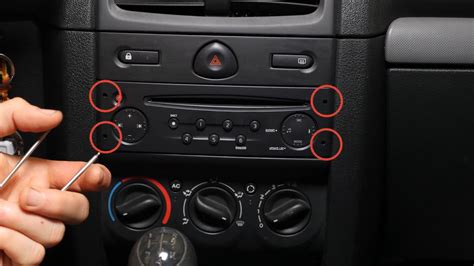 Cómo instalar la radio Renault Clio 2 MISTER AUTO