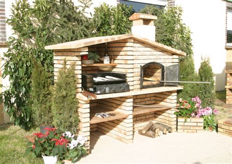 Barbecue In Muratura Progetto E Costruzione Fai Da Te Archzine It