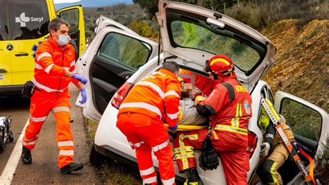 Salamanca Dos mujeres heridas tras salirse de la vía en El Bodón