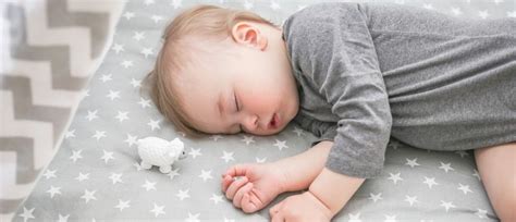 Como fazer o bebê dormir melhor - Sono infantil - 8 Horas