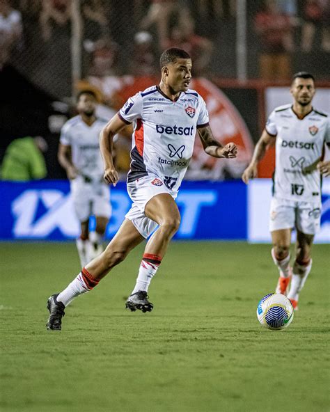 Corinthians x Vitória Escalações onde assistir e palpites 04 07