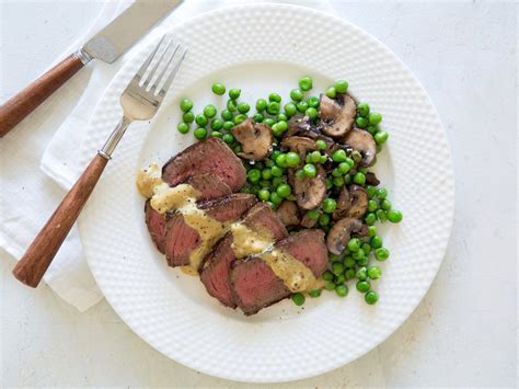 Steak With Mustard Sauce