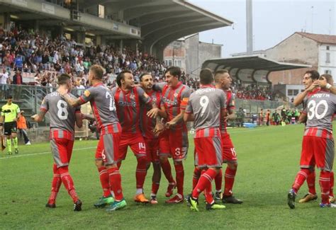 Diretta Cremonese Foggia Risultato Finale Arini Regala Punti