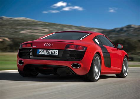 Audi R8 5 2 Fsi Quattro Breathtaking Performance