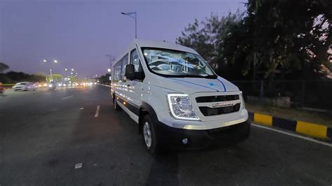 Force Urbania Hire Delhi Seater Luxury Minivan Maharaja Seats