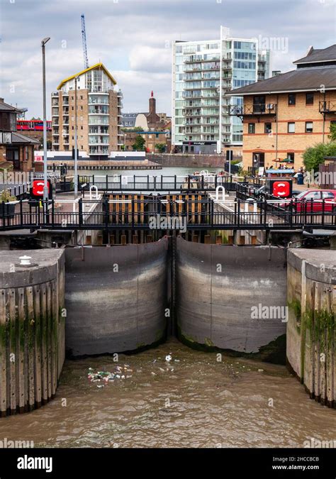 River Thames Limehouse Hi Res Stock Photography And Images Alamy