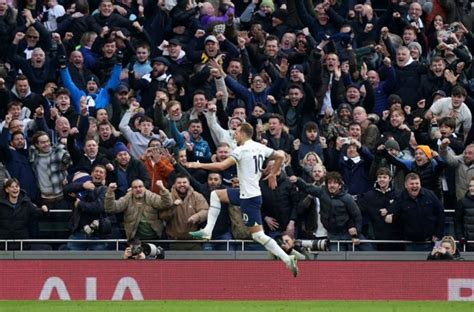 Tottenham Hotspur Chelsea The Lilywhites Akhiri Catatan Buruk