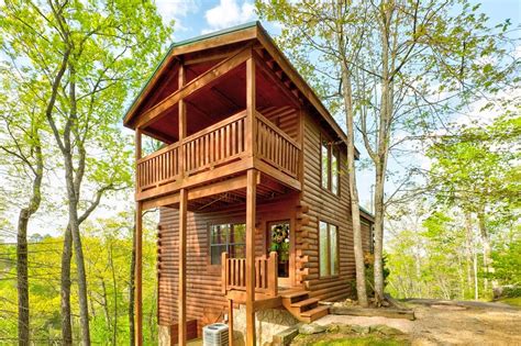 Bearly Naked Log Cabin Has Private Yard And Parking Updated