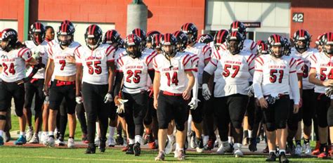 LHS football wins against Rockets – The Advocate