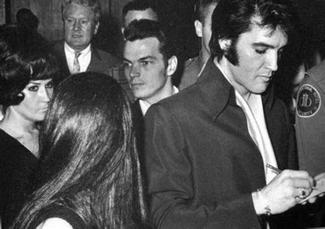 Elvis Vernon Patsy And Her Husband 1969 In Las Vegas Elvis Presley