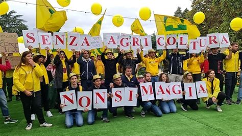 Senza Agricoltura Non Si Mangia La Protesta Di Coldiretti In Piazza