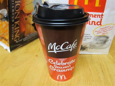 Review Mcdonalds Peppermint Hot Chocolate