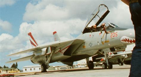 Vf Sundowners Fighter Squadron Us Navy F A Tomcat