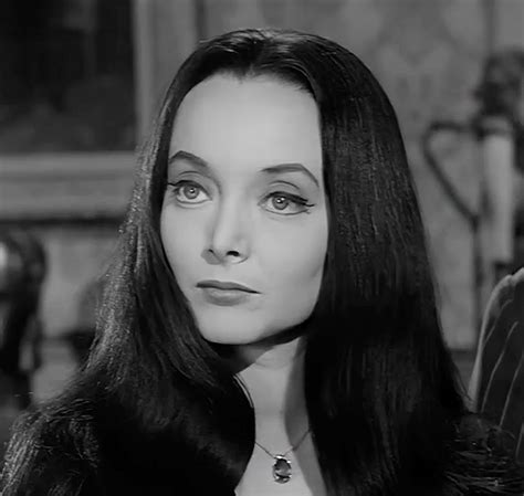 Beauty Routine of Midcentury Morticia Addams - Vintage Hairstyling