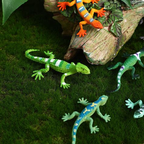 48 Pcs Sticky Lizards Stretchy Lizard Toys Sticky Hands For Kids Basket