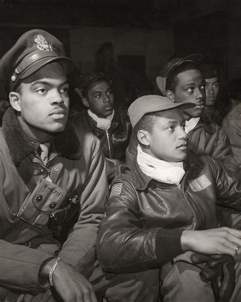 Tuskegee Airmen, 1945 Photograph by Granger - Fine Art America