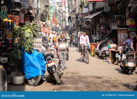 Paharganj District in Delhi, India Editorial Stock Photo - Image of ...