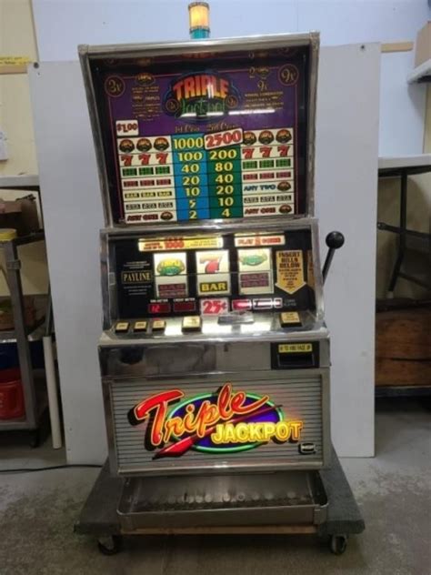 Triple Jackpot Slot Machine | Live and Online Auctions on HiBid.com