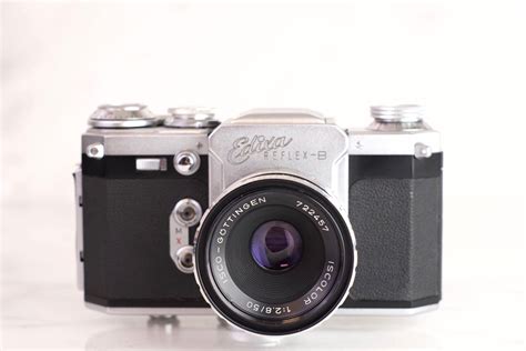 Wirgin Edixa Reflex B 35mm Film SLR Camera With Isco Gottingen 50mm F 2