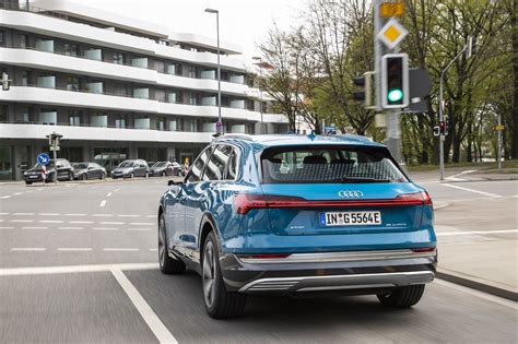 La Tecnología De Audi Para Pillar Todos Los Semáforos En Verde Llega