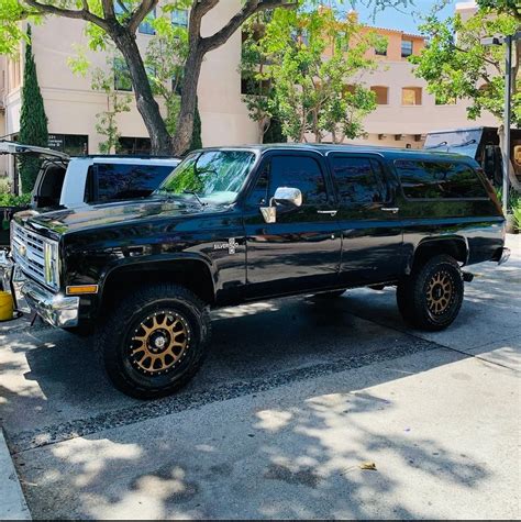 Andy S 1987 Chevrolet V20 Suburban Holley My Garage