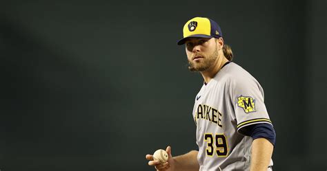 Ranking Brewers SP Corbin Burnes' Top 10 Landing Spots amid Trade
