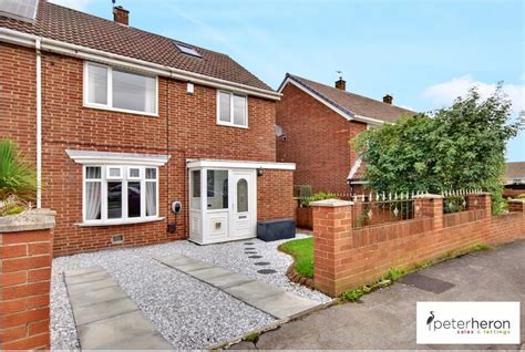 Souter View Whitburn Sunderland 3 Bed Semi Detached House £195 000