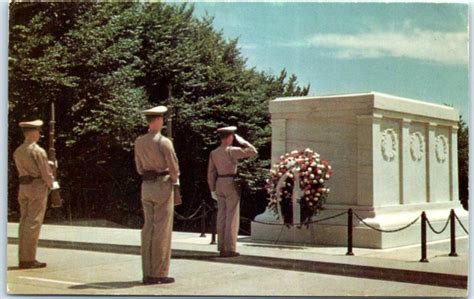 Tomb of the Unknown Soldier in Arlington Cemetery - Arlington, Virginia ...