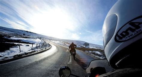 Los Mejores Consejos Para Conducir Motos En Invierno EsLife