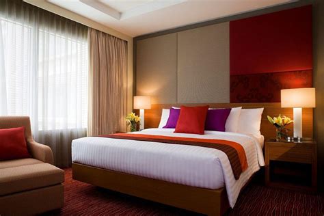 COURTYARD BY MARRIOTT HYDERABAD HOTEL