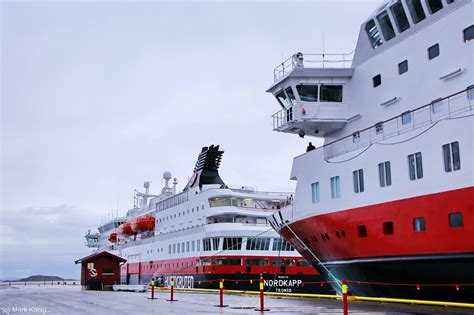 Tipps Zum Reisen Mit Dem Auto Auf Hurtigruten Postschiffen Mark K Nig