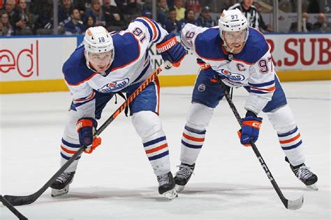 Maple Leafs vs Oilers Odds: AI Picks for High-Scoring Showdown