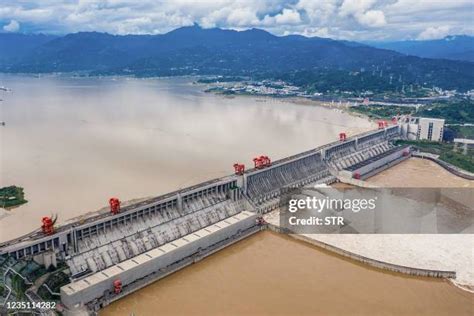 5977 Three Gorges Dam Stock Photos High Res Pictures And Images