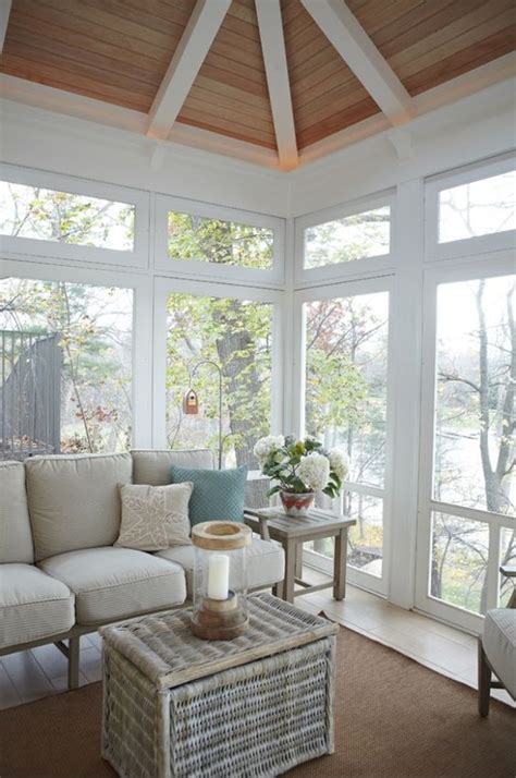 35 Stunning Small Sunroom Ideas That Look Beautiful Displate Blog