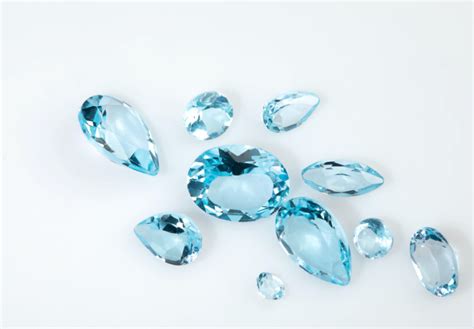 The Meaning, History, & Benefits of Topaz | Moon Magic