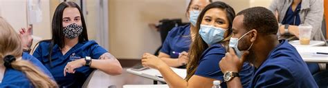 Online Accelerated Nursing Programs in Illinois | Elmhurst