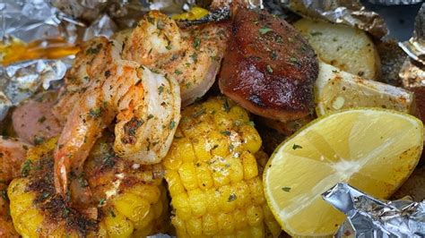 Easy Oven Shrimp Boil How To Make Shrimp Boil Foil Packets In The Oven