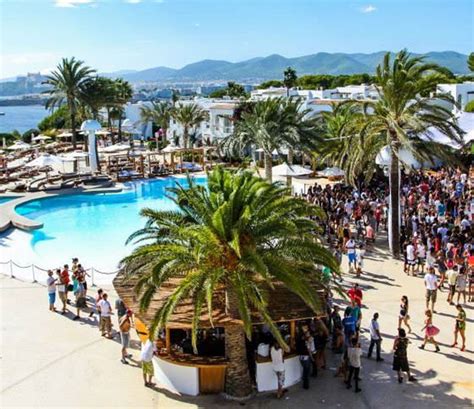 Ibiza Pool party guide, best clubs with pool parties